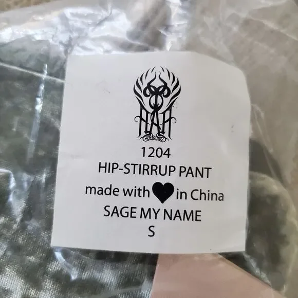 NEW! HAH | Velvet Stirrup Pants Leggings - size Small in Sage Green - Picture 13 of 16